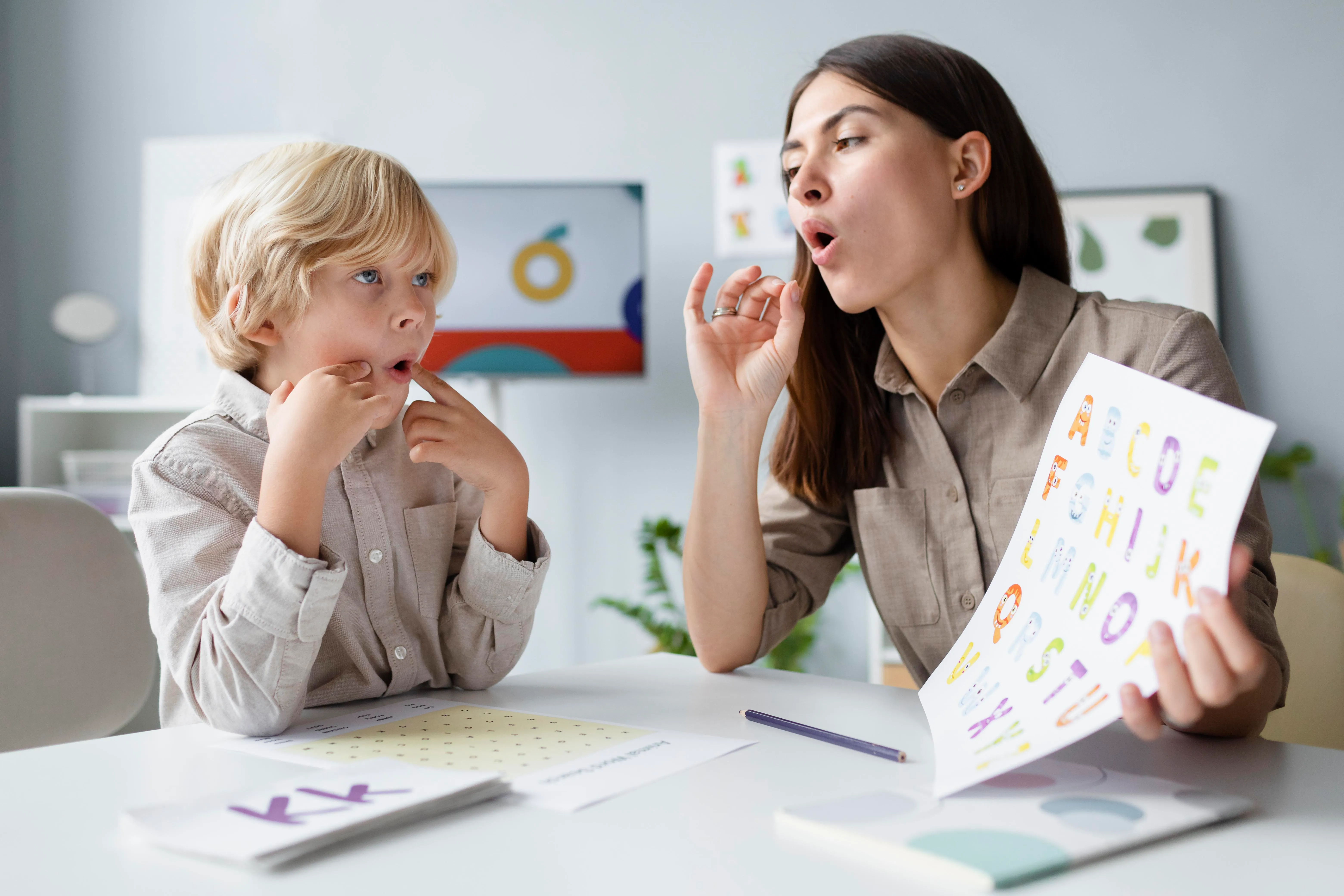 10 Tips for Talking to Someone Who Has a Speech or Language Disorder